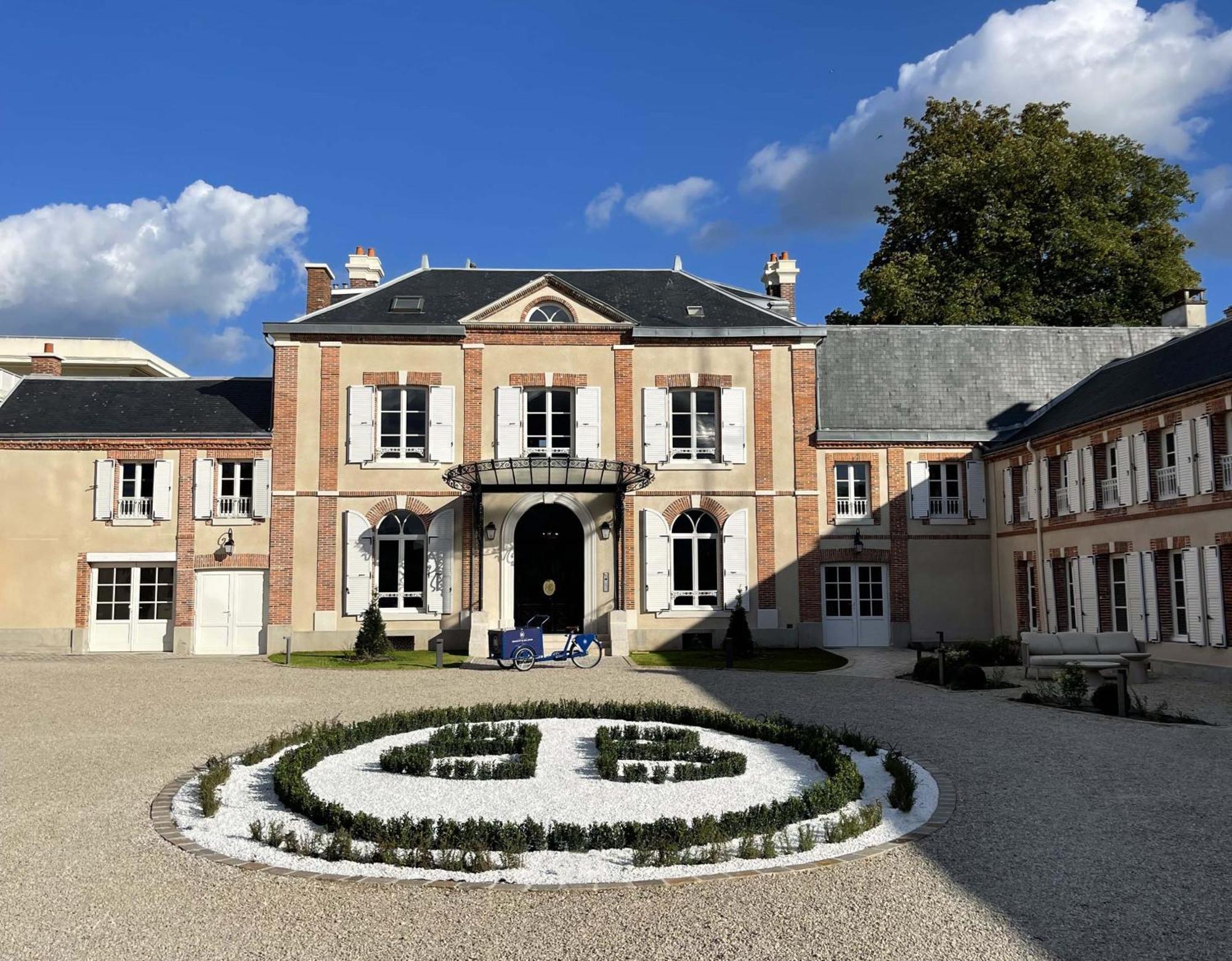 Épernay Les Suites Bb, Champagne Besserat De Bellefon מראה חיצוני תמונה