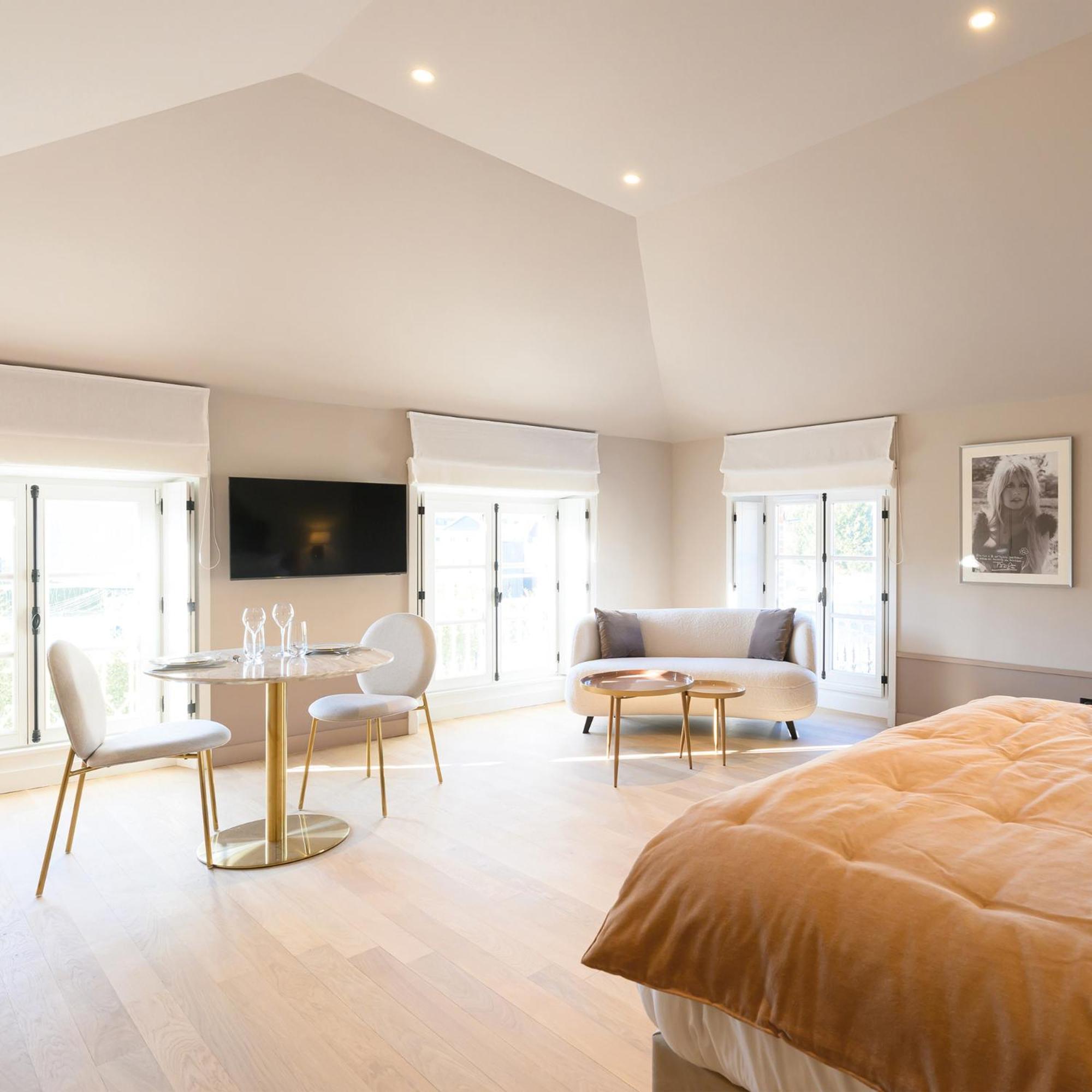 Épernay Les Suites Bb, Champagne Besserat De Bellefon מראה חיצוני תמונה