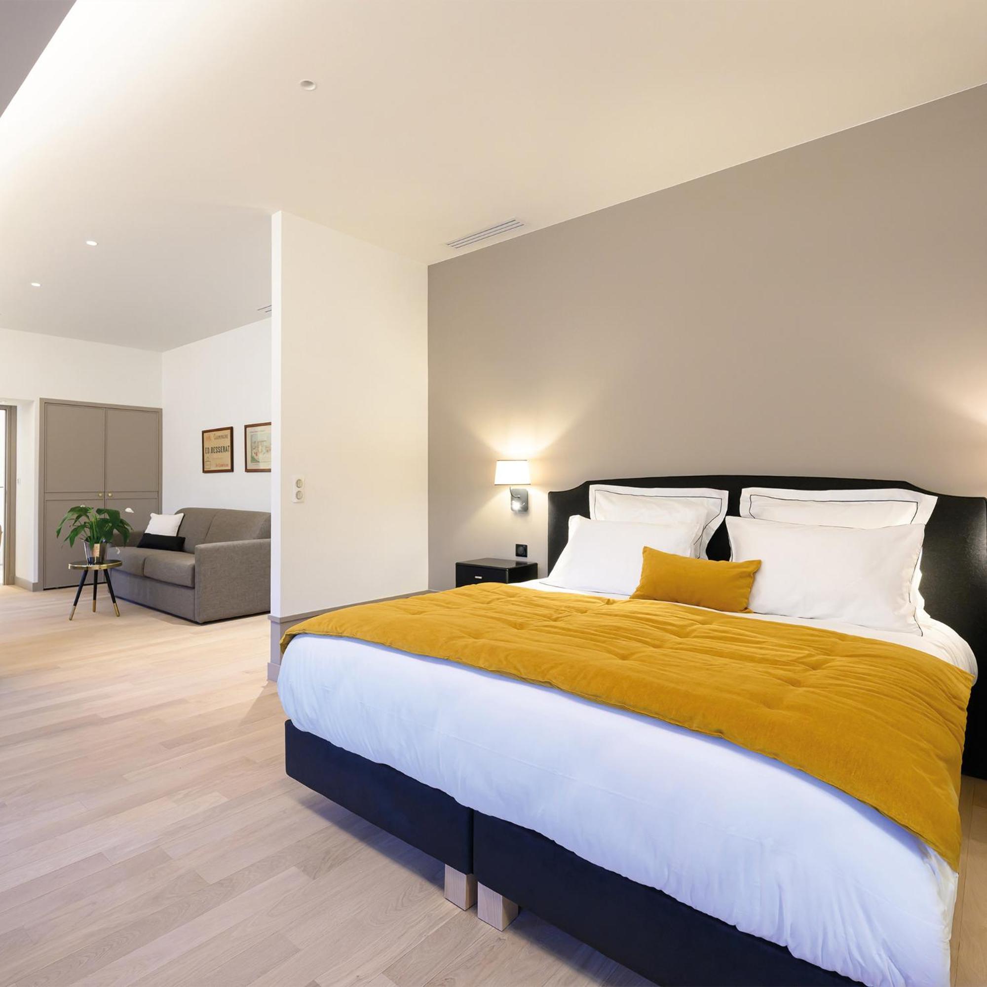 Épernay Les Suites Bb, Champagne Besserat De Bellefon מראה חיצוני תמונה